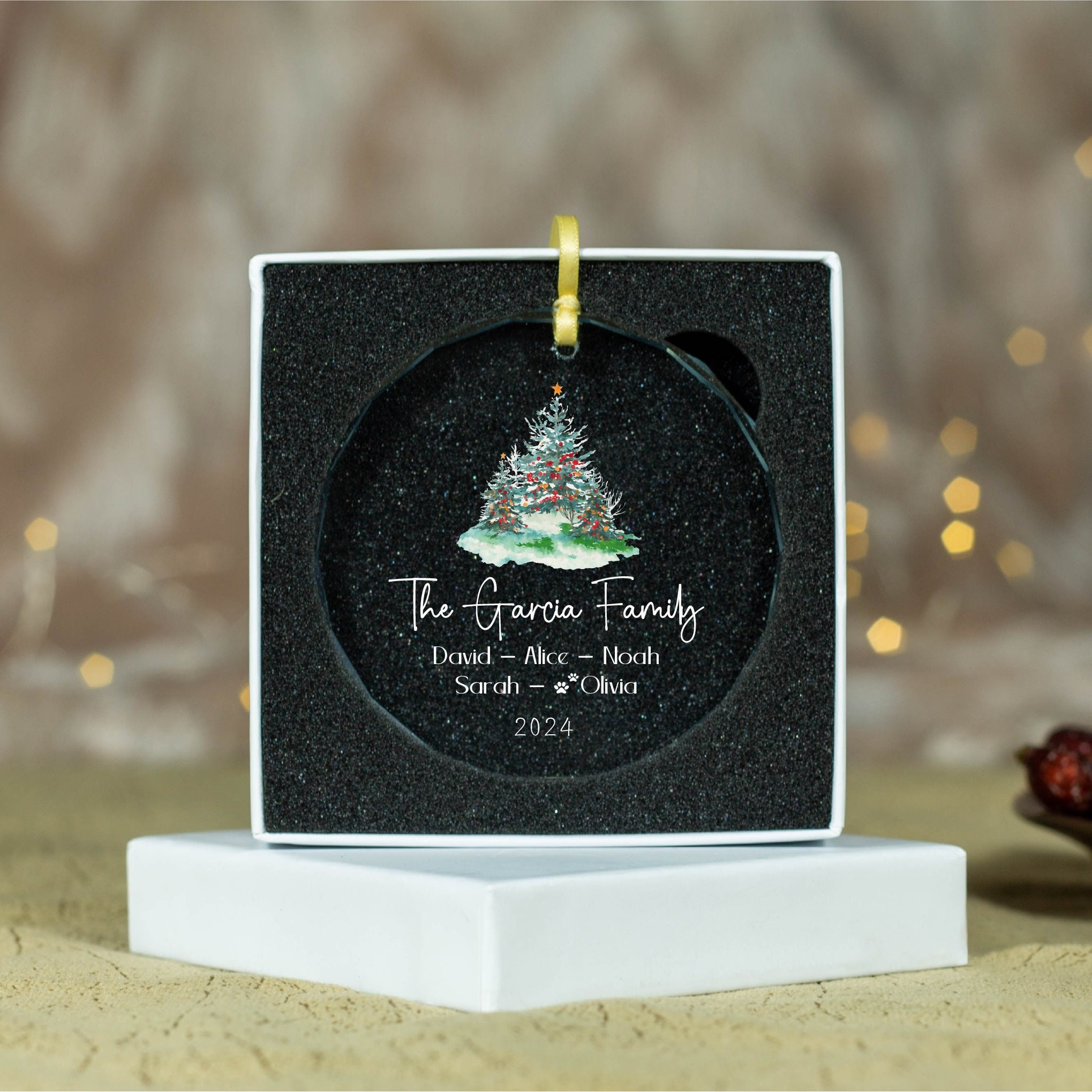 Personalized Glass Family Christmas Ornaments | CWGlass01