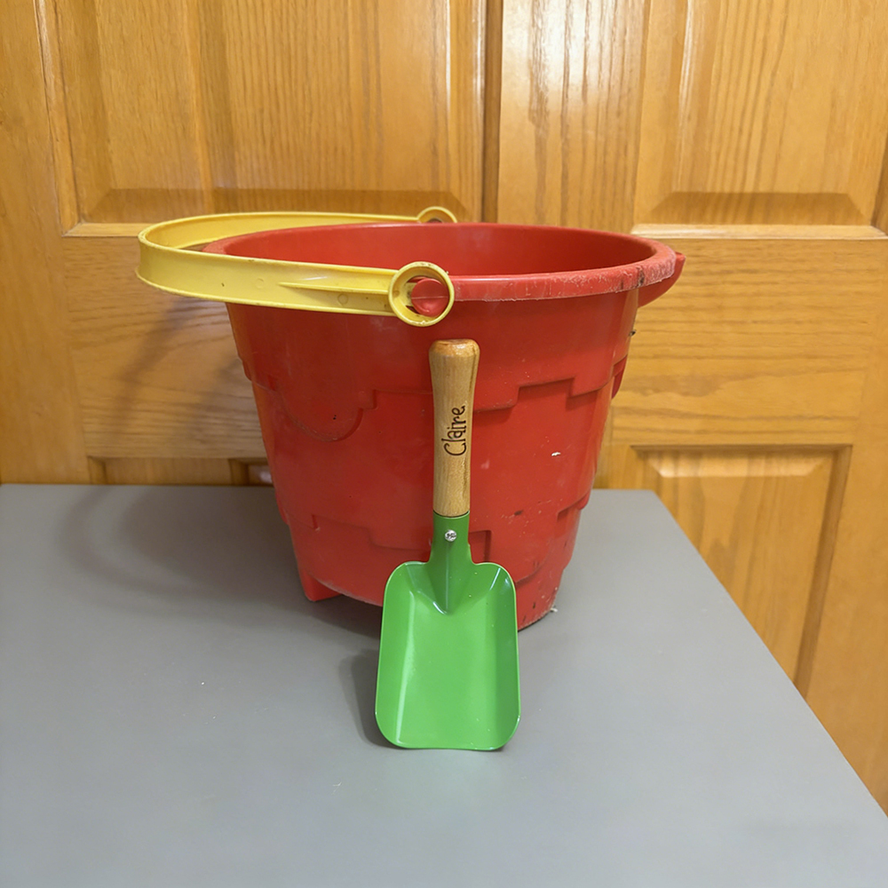 Personalized Kid Beach Wooden Handle Metal Shovel | CWBeach229