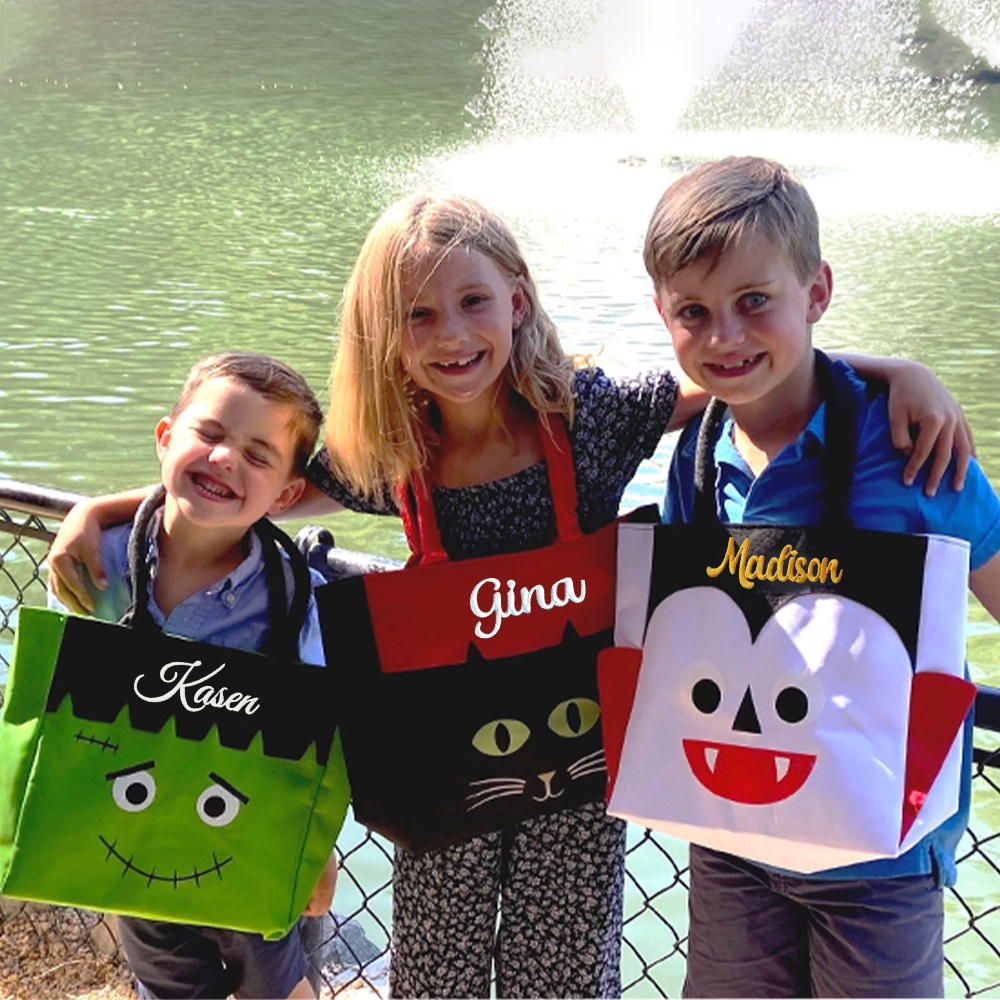 Personalized Name Halloween Tote Bag | CWHalloween04