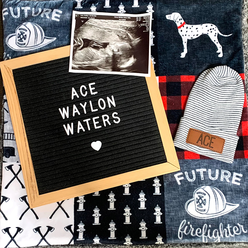 Personalized Leather Patch Pom Pom Beanie for Comfort & Unique | HSKid35