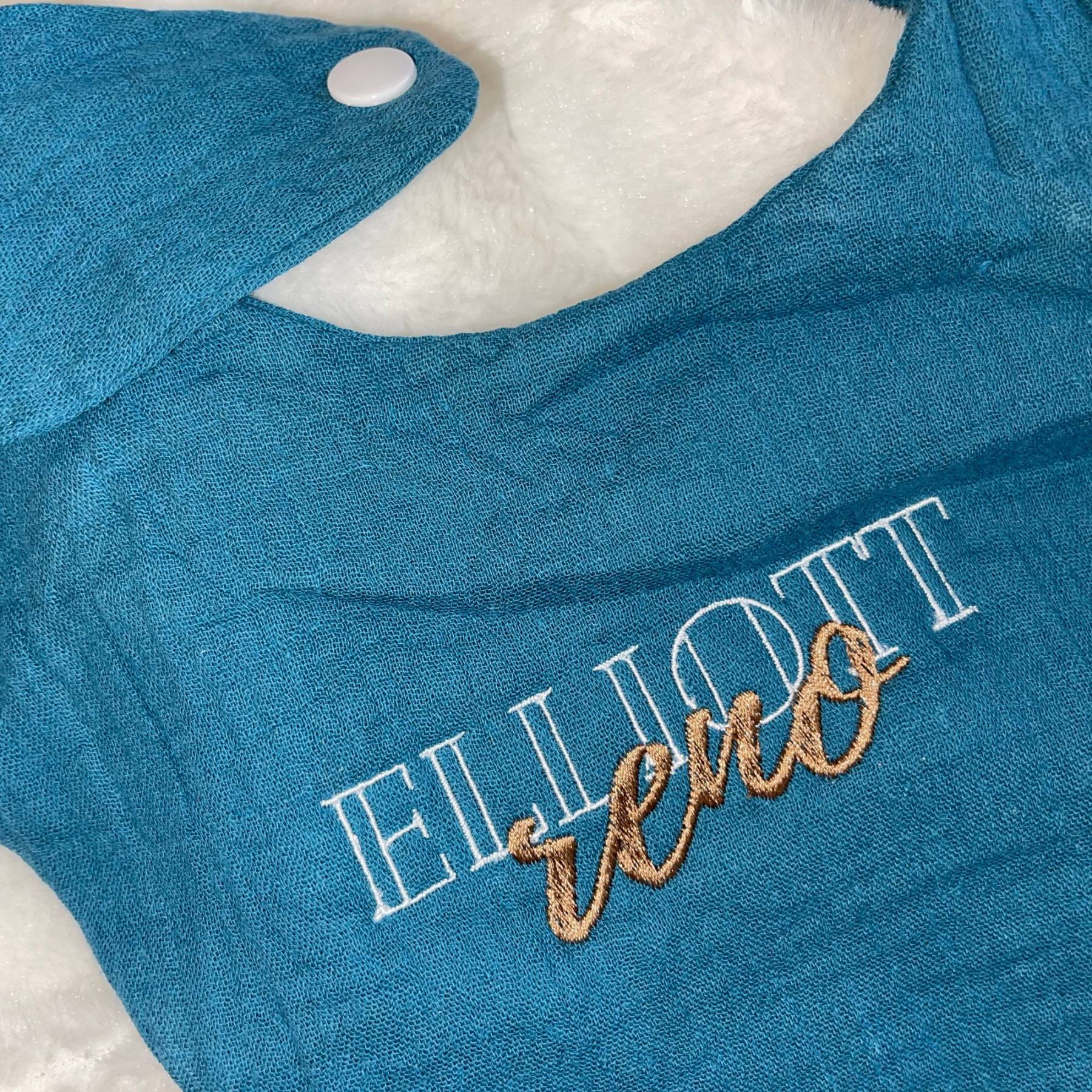 Personalized Embroidered Baby Muslin Bibs | CWBaby83