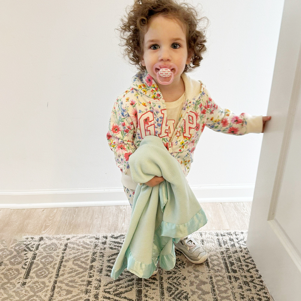 Personalized Embroidered Soft Satin Trim Waffle Baby Blanket | CWBaby397