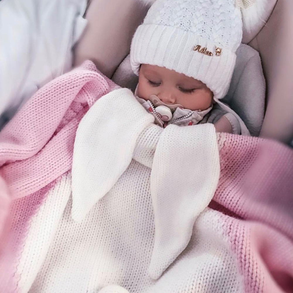 Personalized Embroidered Knit Baby Blanket for Unique Gift | CWBaby118