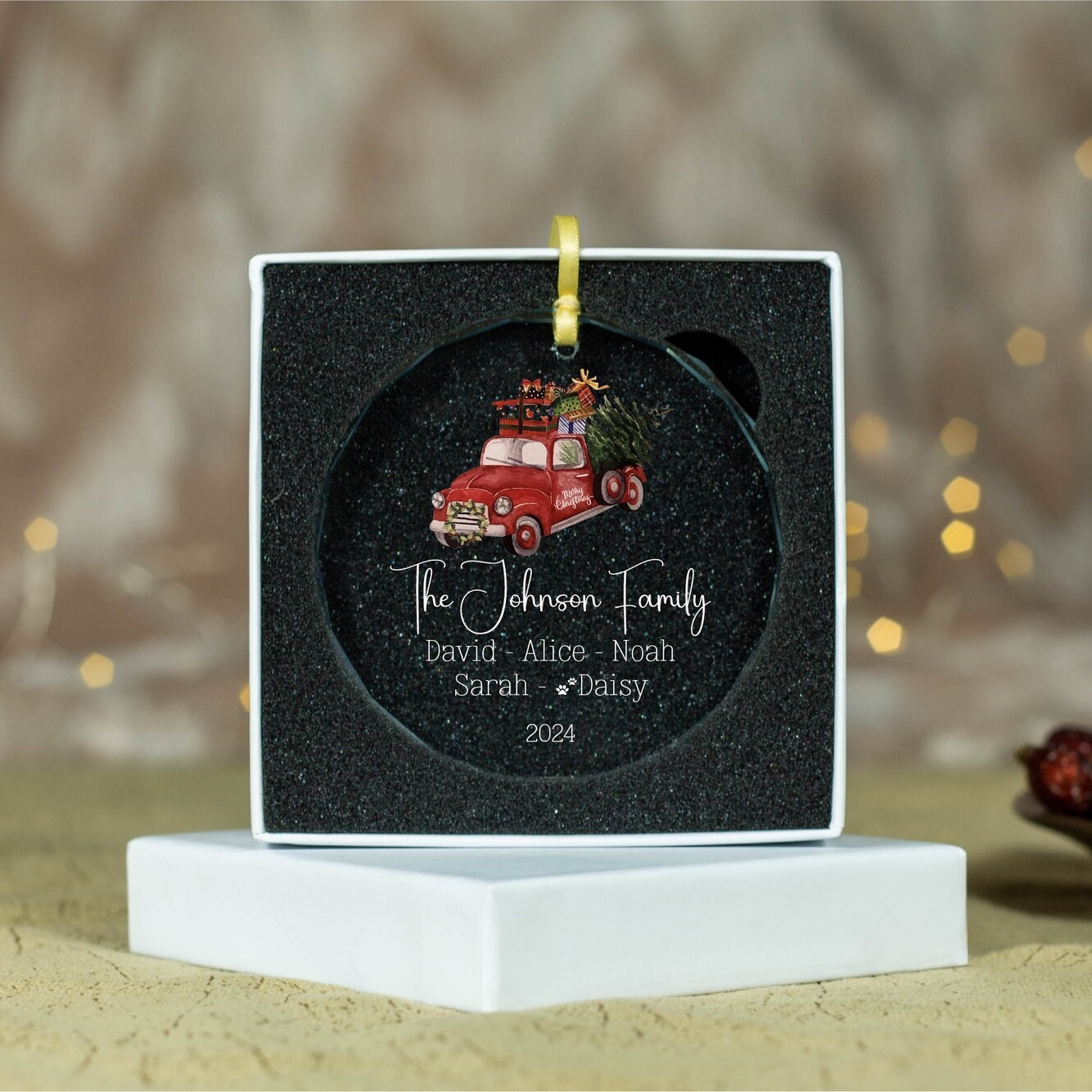 Personalized Glass Family Christmas Ornaments | CWGlass04