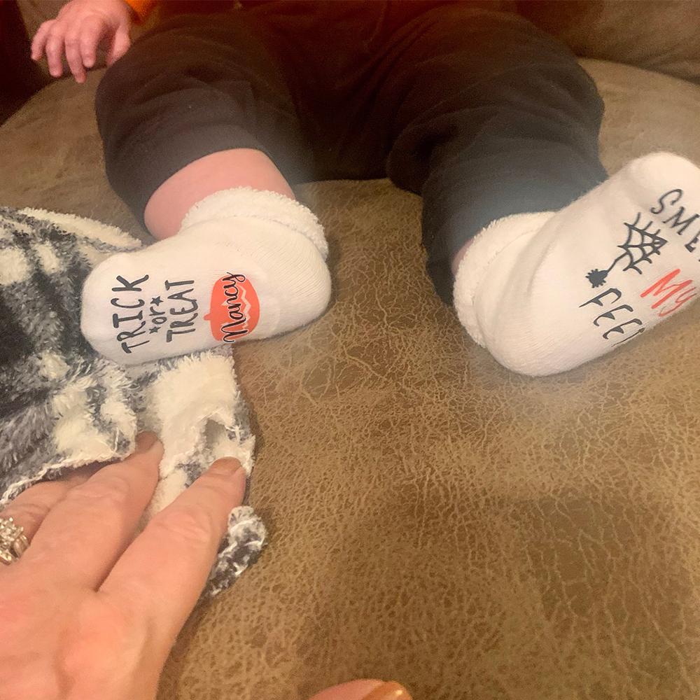Personalised Halloween Trick or Treat Smell My Feet Socks | CWHalloween53