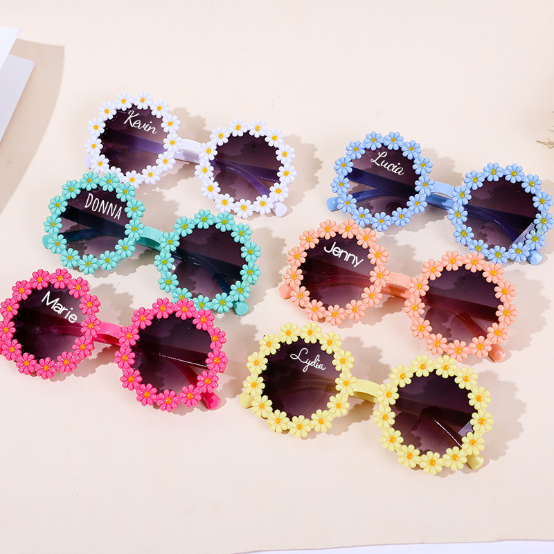 Personalized Birthday Party Favors Daisy Sunglasses For Kids | CWBeach131