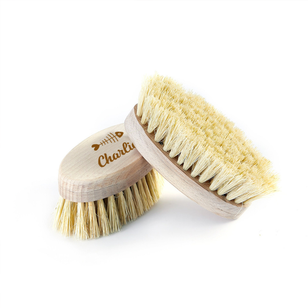 Personalized Pet Natural Beech Wooden Cut Brush | BKPet141