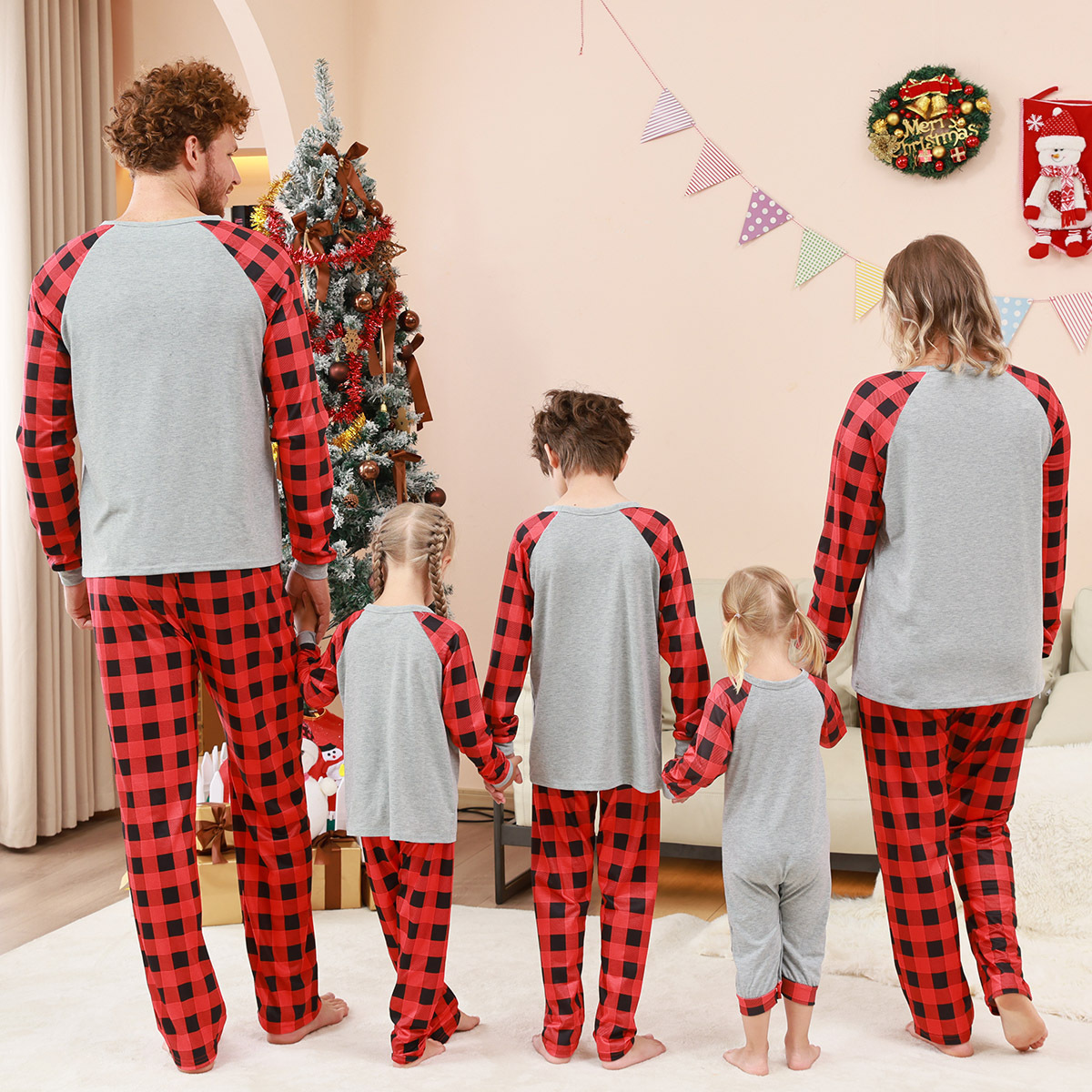 Personalized Matching Family Christmas Pajamas Set | CWFamily07