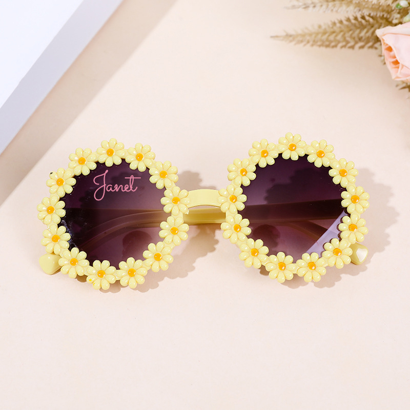 Personalized Birthday Party Favors Daisy Sunglasses For Kids | CWBeach131