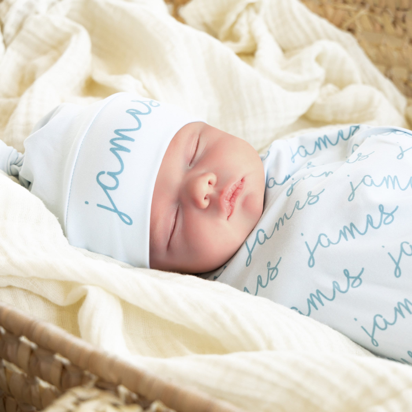 Personalized Baby Swaddle Blanket Set for Comfort & Unique | BBBlanket02