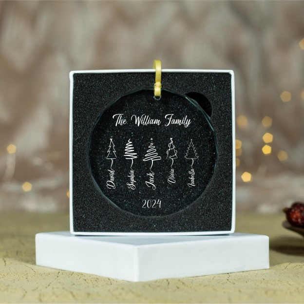 Personalized Glass Family Christmas Ornaments | CWGlass15