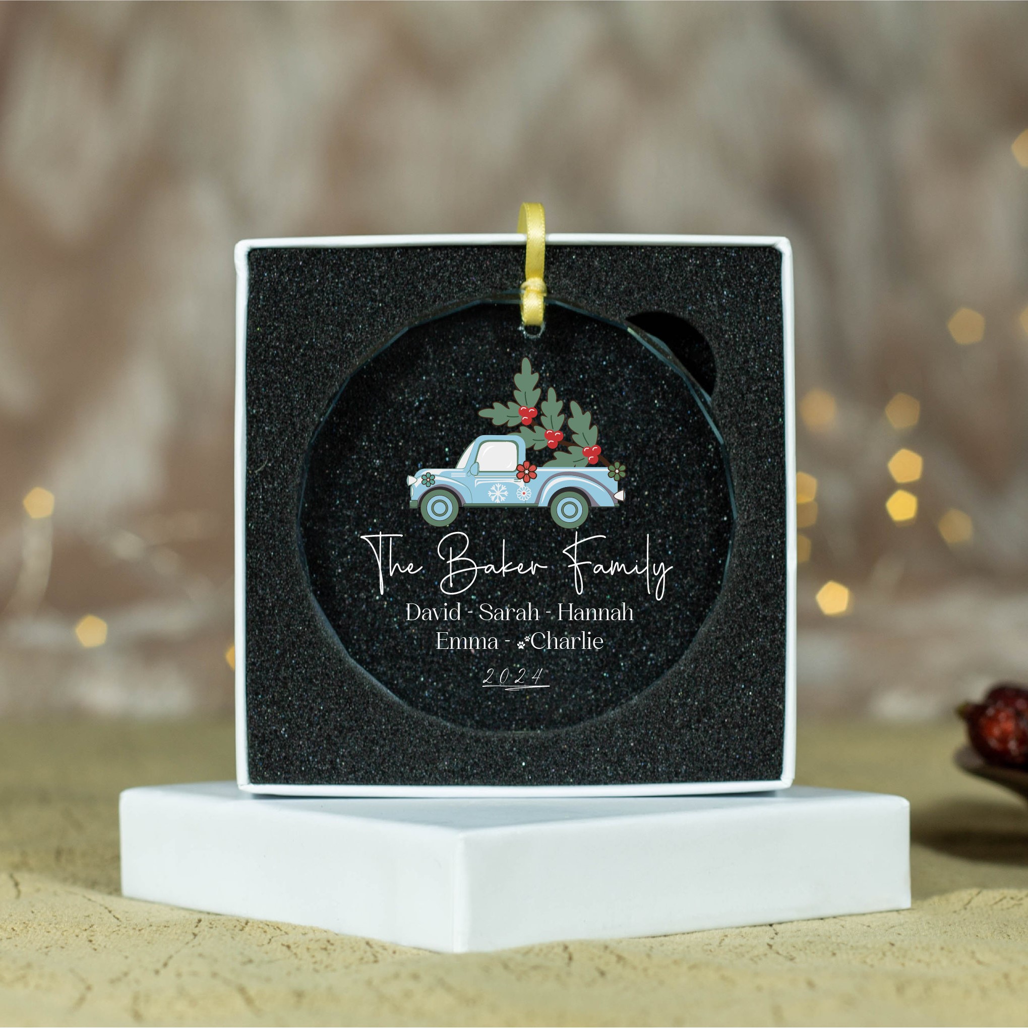 Personalized Glass Family Christmas Ornaments | CWGlass03