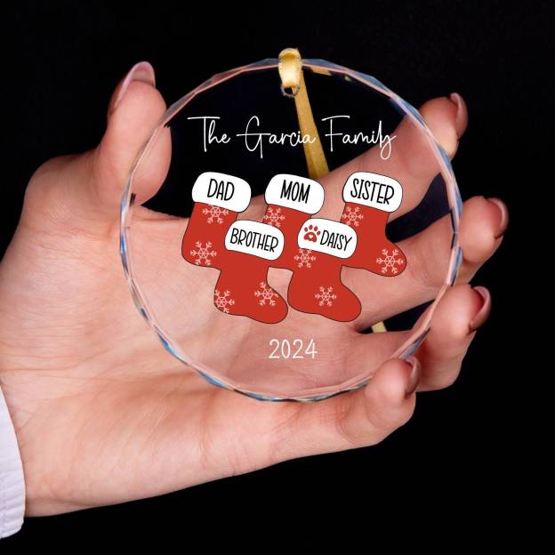 Personalized Glass Family Christmas Ornaments | CWGlass02
