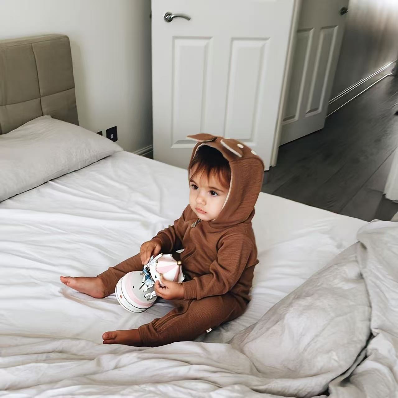 Personalized Baby Cute Bambi Hooded Jumpsuit | CWBaby319
