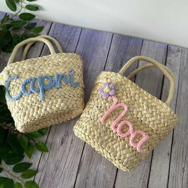 Personalized Knitted Wire Name Floral Straw Beach Bag | CWBeach145