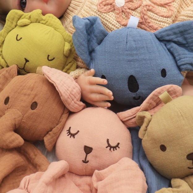 Personalized Baby Embroidery Comforter Sleep Toy | CWToy85