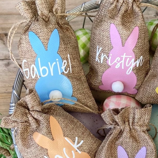 Personalized Name Color Easter Treat Bags | CWEaster22