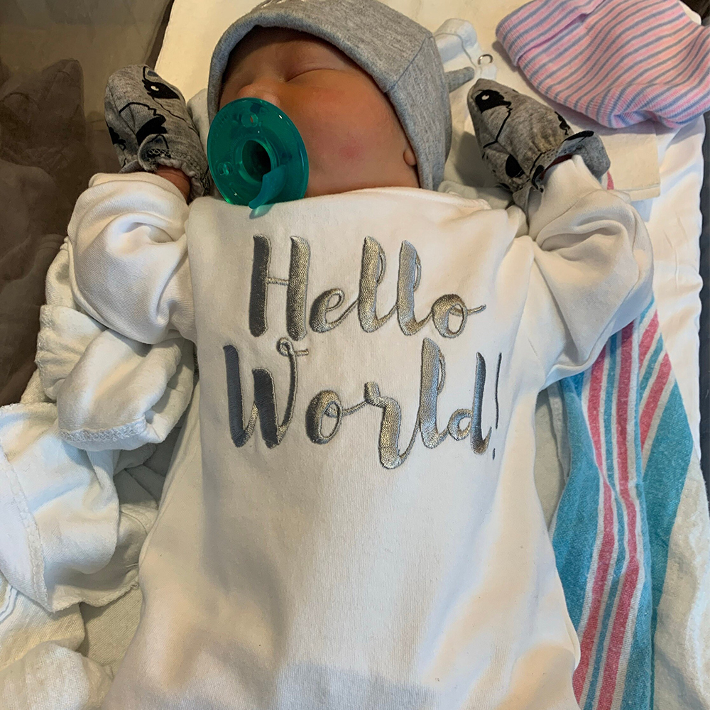 Personalized Embroidery Hello World Baby Coming Home  Ropmer and Hat Set | CWBaby161