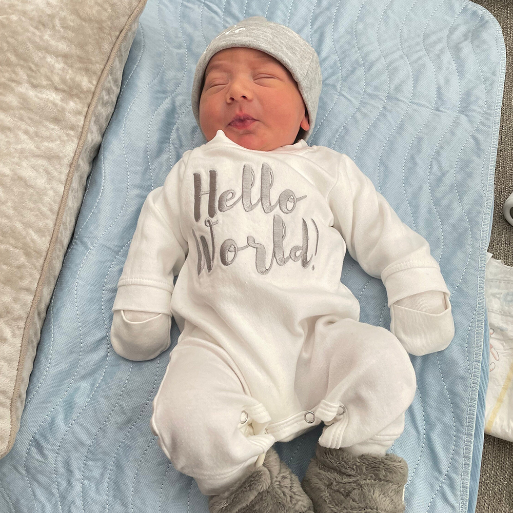 Personalized Embroidery Hello World Baby Coming Home  Ropmer and Hat Set | CWBaby161