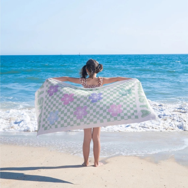 Personalized Lovely Kid Towel for Summer & Beach | CWTowel136