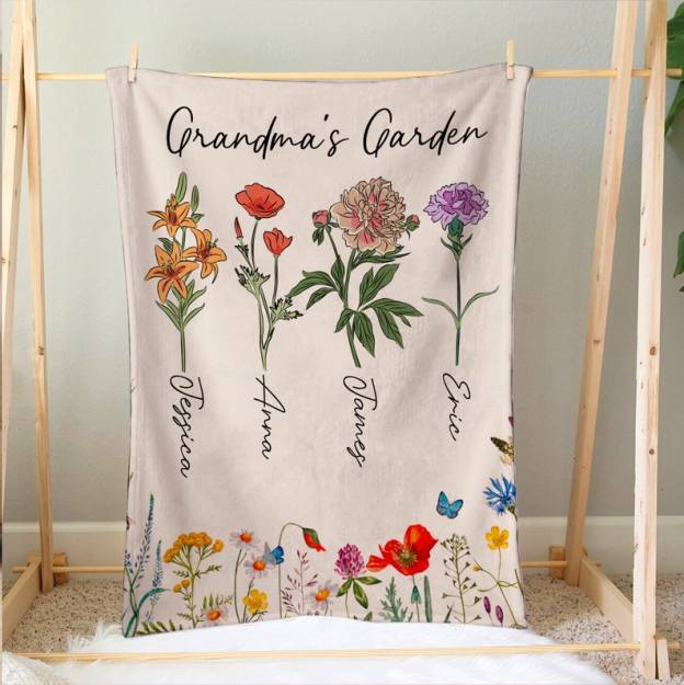 Personalized Family Name Blanket for Comfort & Unique | BKName14
