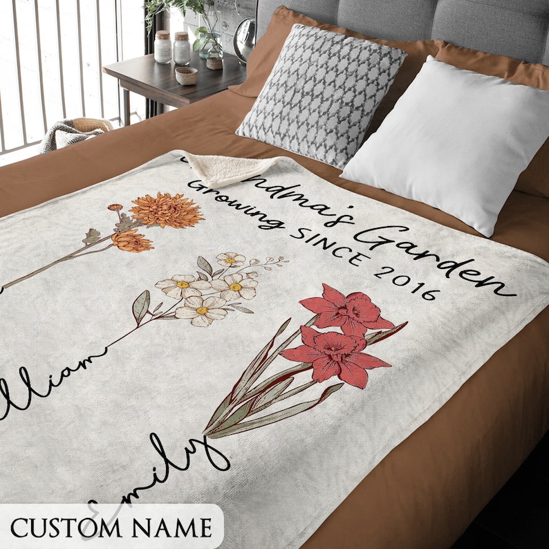 Personalized Family Name Blanket for Comfort & Unique | BKName11