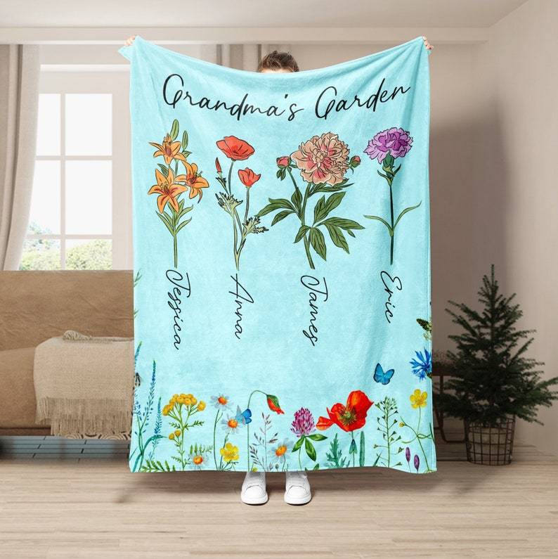 Personalized Family Name Blanket for Comfort & Unique | BKName14