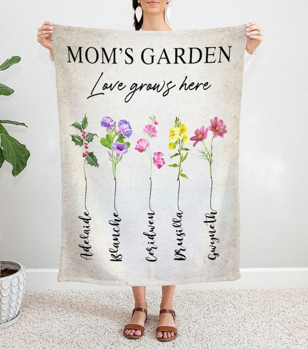 Personalized Family Name Blanket for Comfort & Unique | BKName13