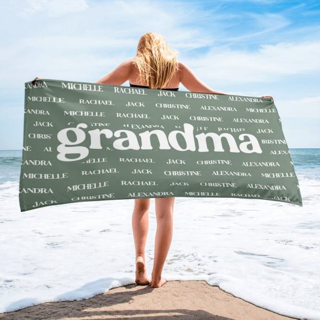Personalized Lovely Kid Towel for Summer & Beach | CWTowel104