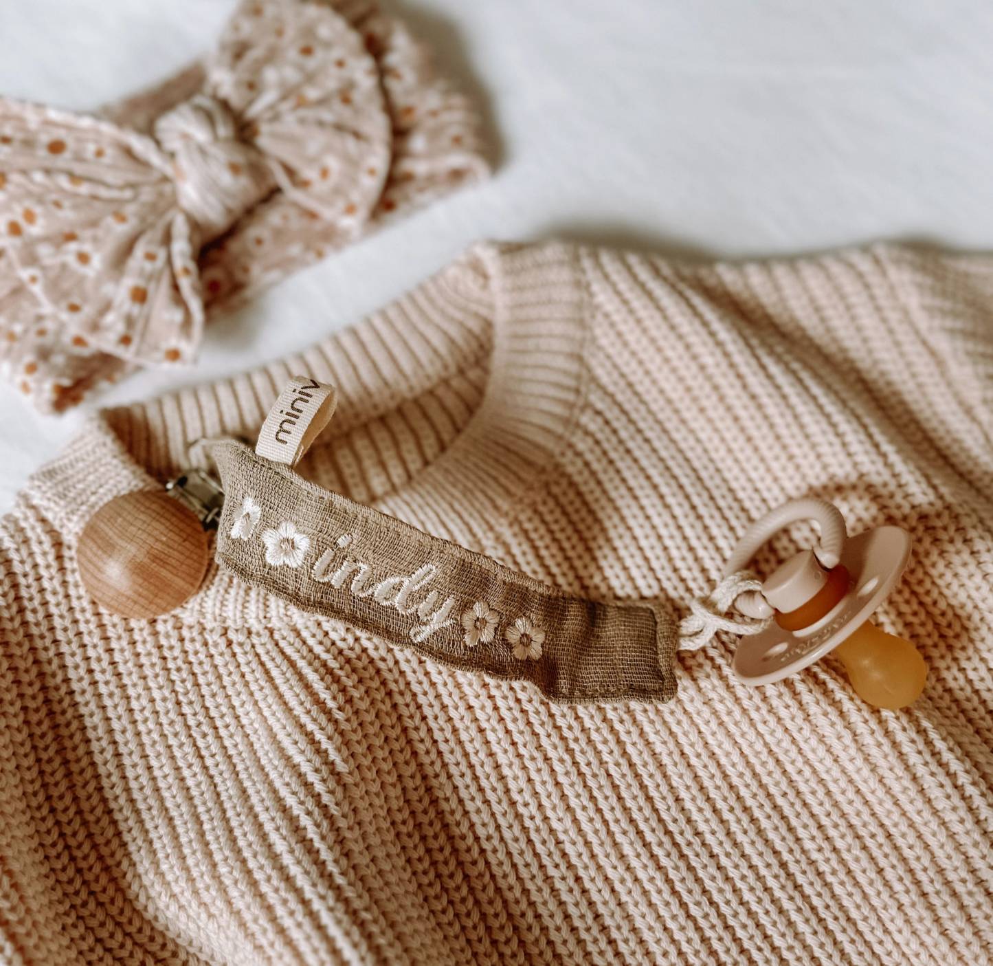 Personalized Baby Embroidered Pacifier Strap with Name | CWToy129