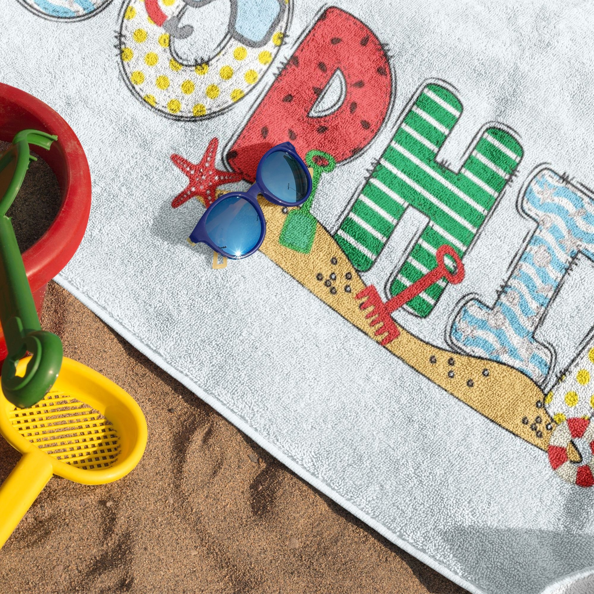 Personalized Lovely Kid Towel for Summer & Beach | CWTowel195