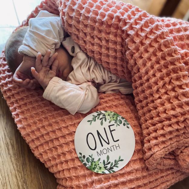Personalized Embroidered Waffle Blanket for Comfort & Unique| CWBaby48