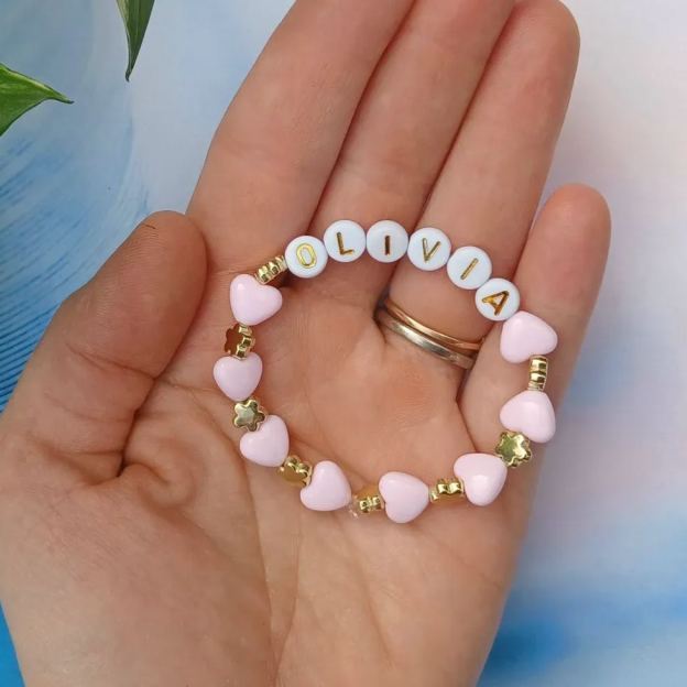 Personalized Kids Lovely Bead Bracelet With Name | CWBeach137