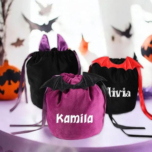 Personalized Halloween Treat Bag | CWHalloween18