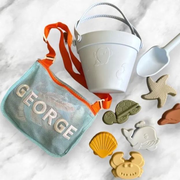 Personalized Seashell Zipper Mesh Beach Bag | CWBeach50