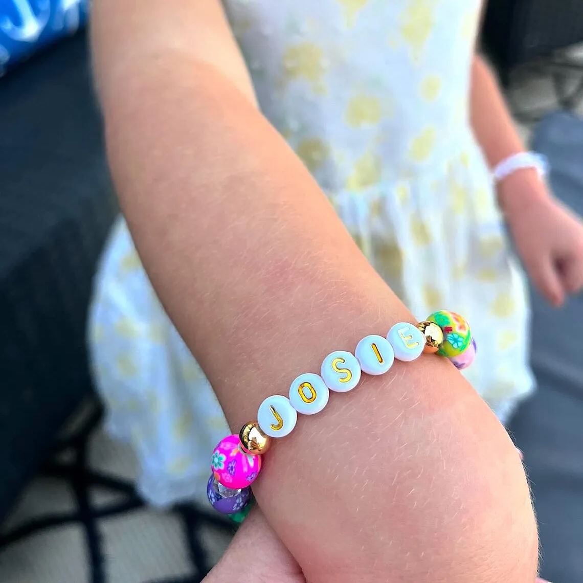 Personalized Kids Handmade Sparkle Flower Bracelet And Necklace Set | CWBeach184