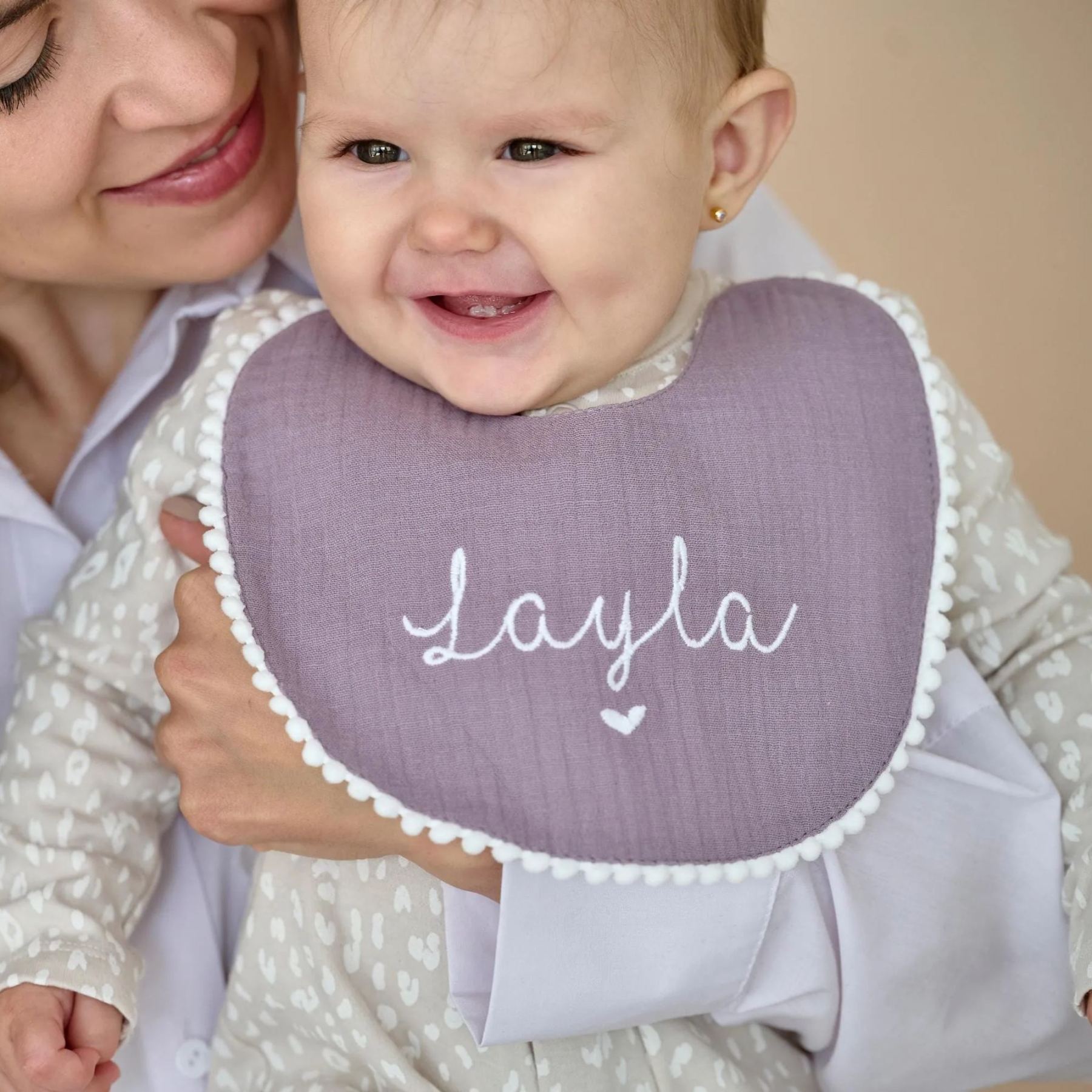 Personalized Embroidered Monogrammed Baby Muslin Bib | CWBaby214