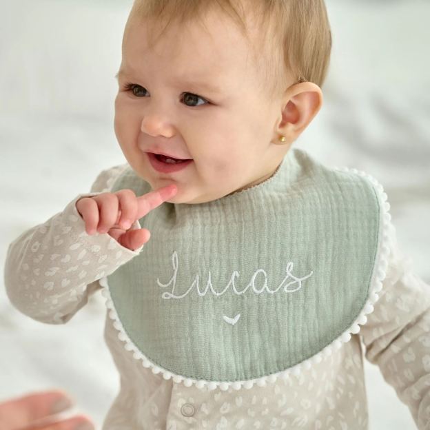 Personalized Embroidered Monogrammed Baby Muslin Bib | CWBaby214