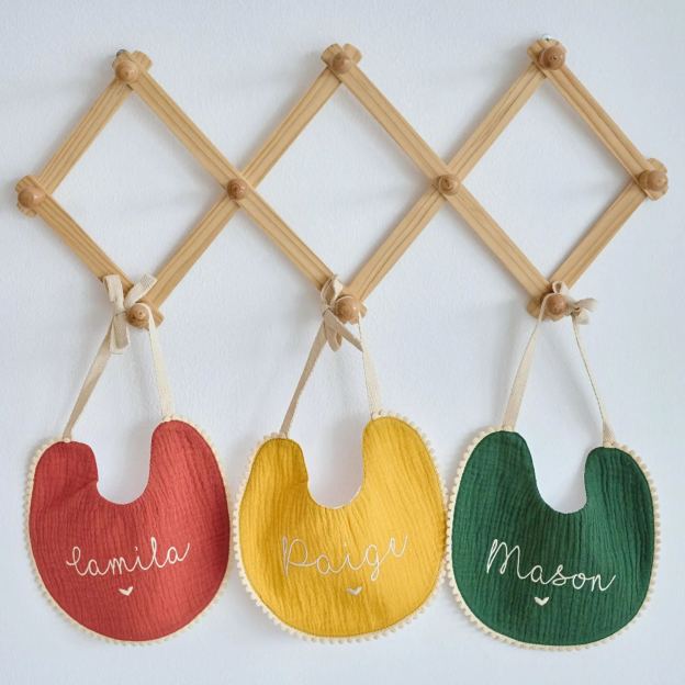 Personalized Embroidered Monogrammed Baby Muslin Bib | CWBaby214