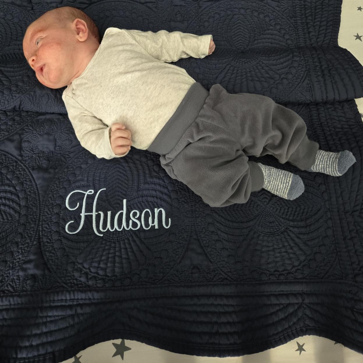 Personalized Embroidered Knit Blanket for Comfort & Unique | CWBaby43