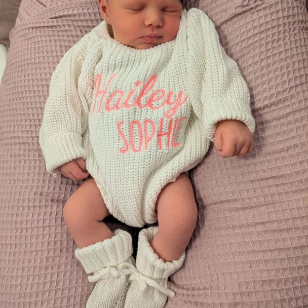 Personalized Embroidered Baby Sweater Outfit Set | CWBaby335