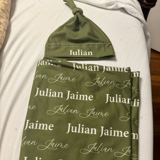 Personalized Baby Swaddle Blanket Set for Comfort & Unique | BBBlanket33
