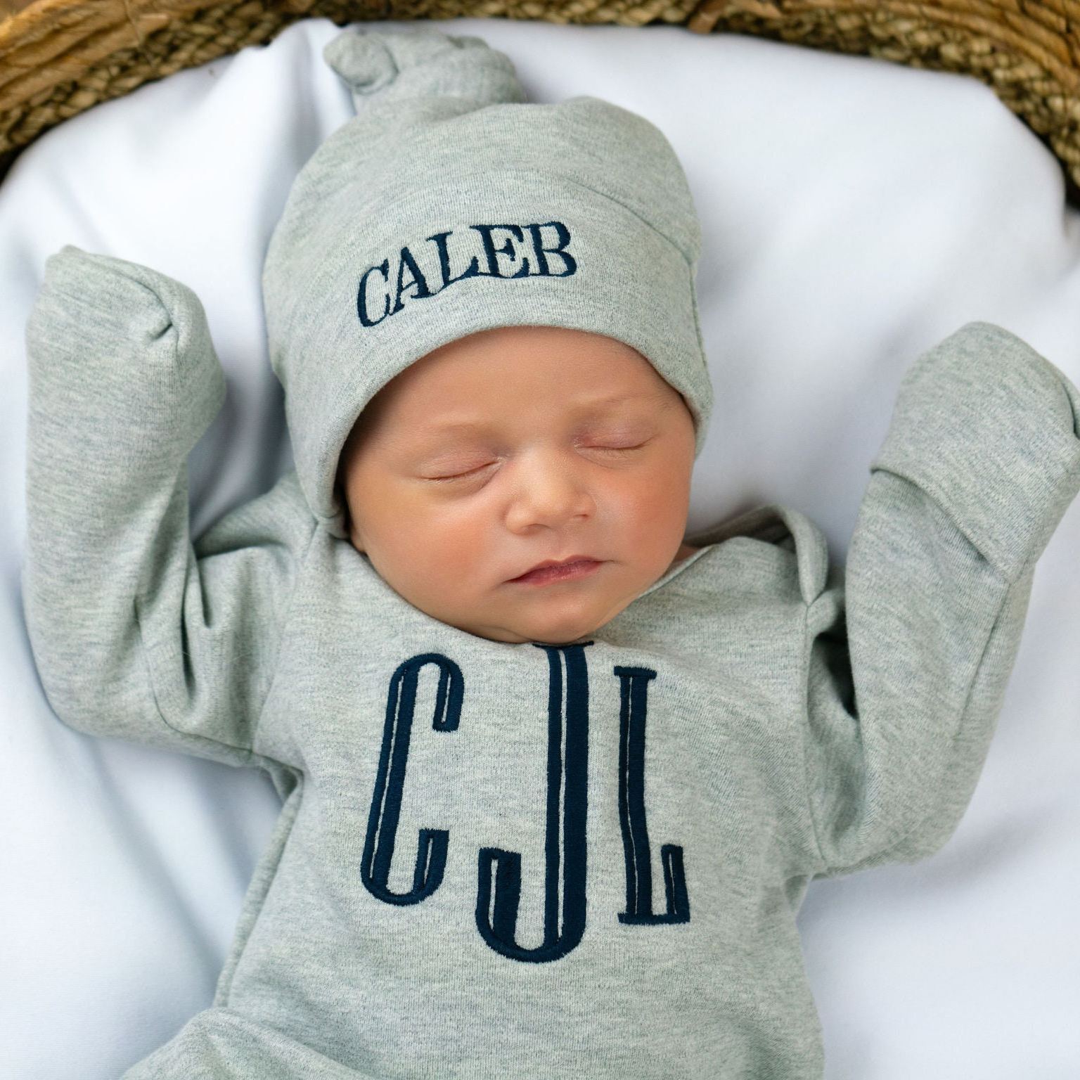 Personalized Embroidery Baby Coming Home Romper and Hat Set | CWBaby347
