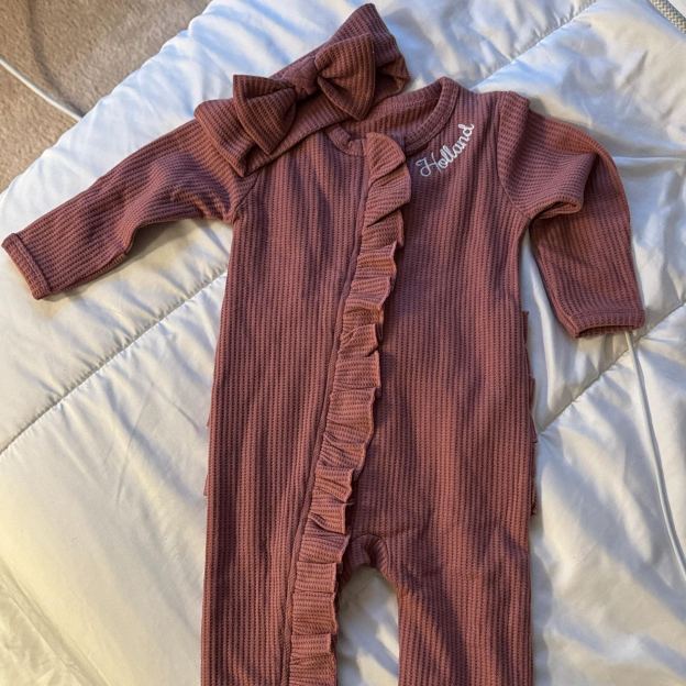 Personalized Newborn Embroidery Waffle Ruffled Romper With Bow | CWBaby354