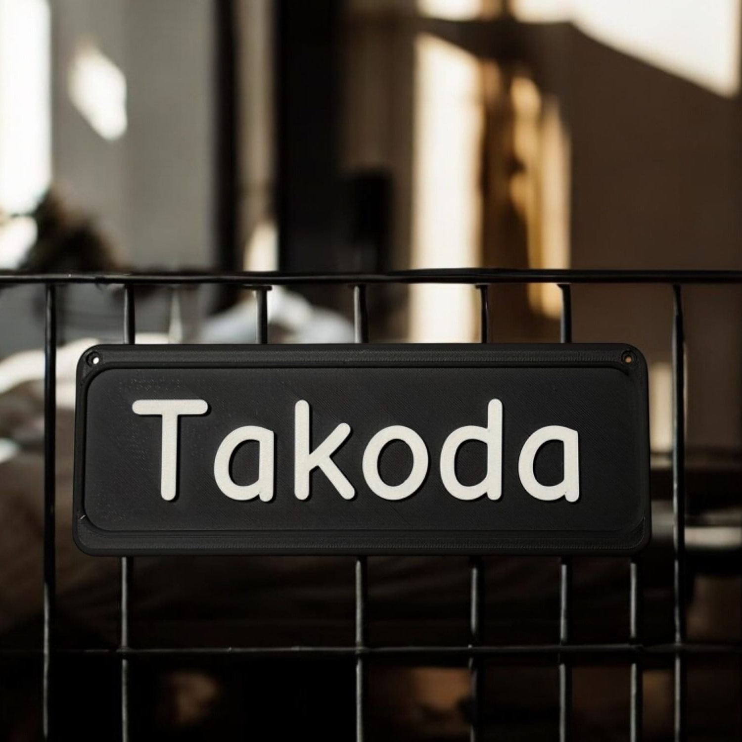 Personalized 3D Printed Pet Name Plate for Crate | BKPet350