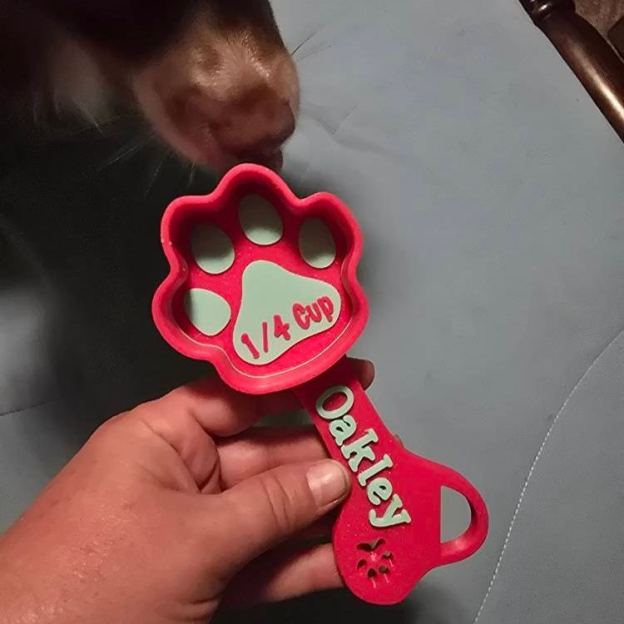 Personalized 3D Printed Paw Shaped Dog Food Scoop | BKPet369