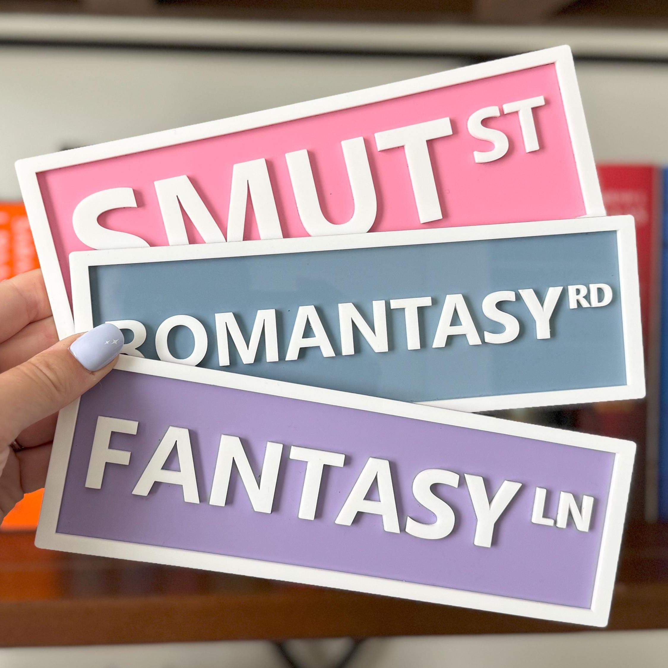 Personalized 3D Printed Bookshelf Library Street Sign | CWGift34