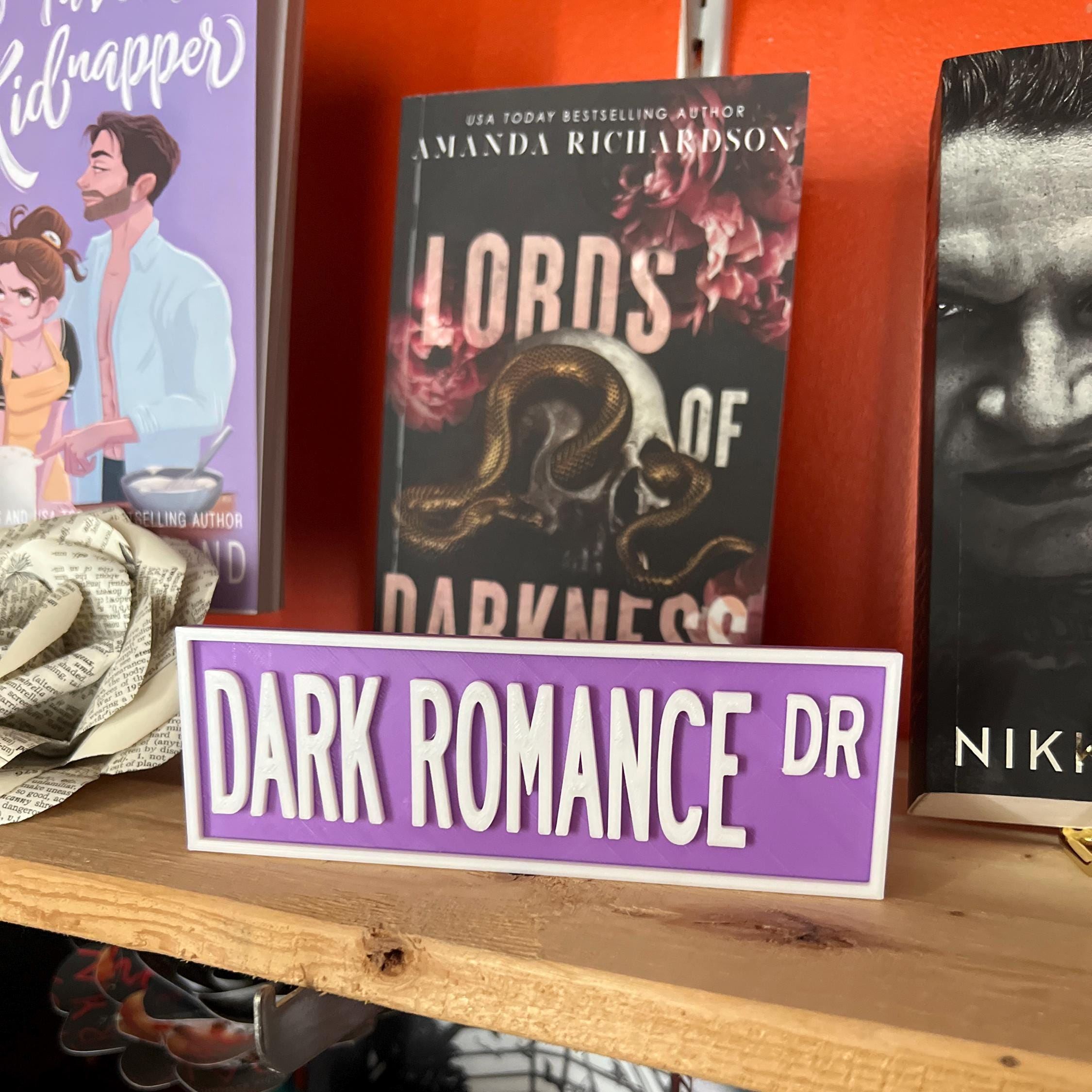 Personalized 3D Printed Bookshelf Library Street Sign | CWGift34