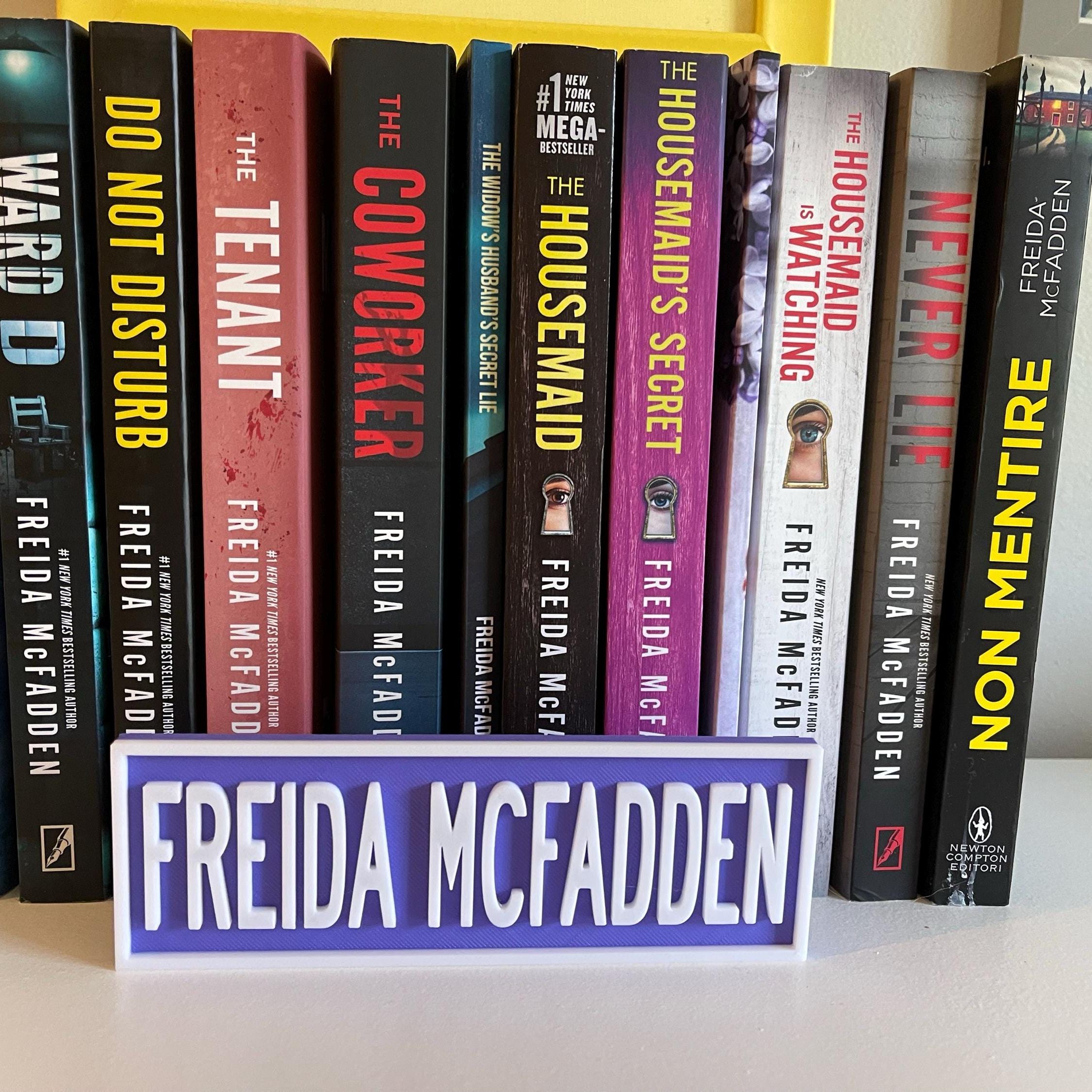 Personalized 3D Printed Bookshelf Library Street Sign | CWGift34