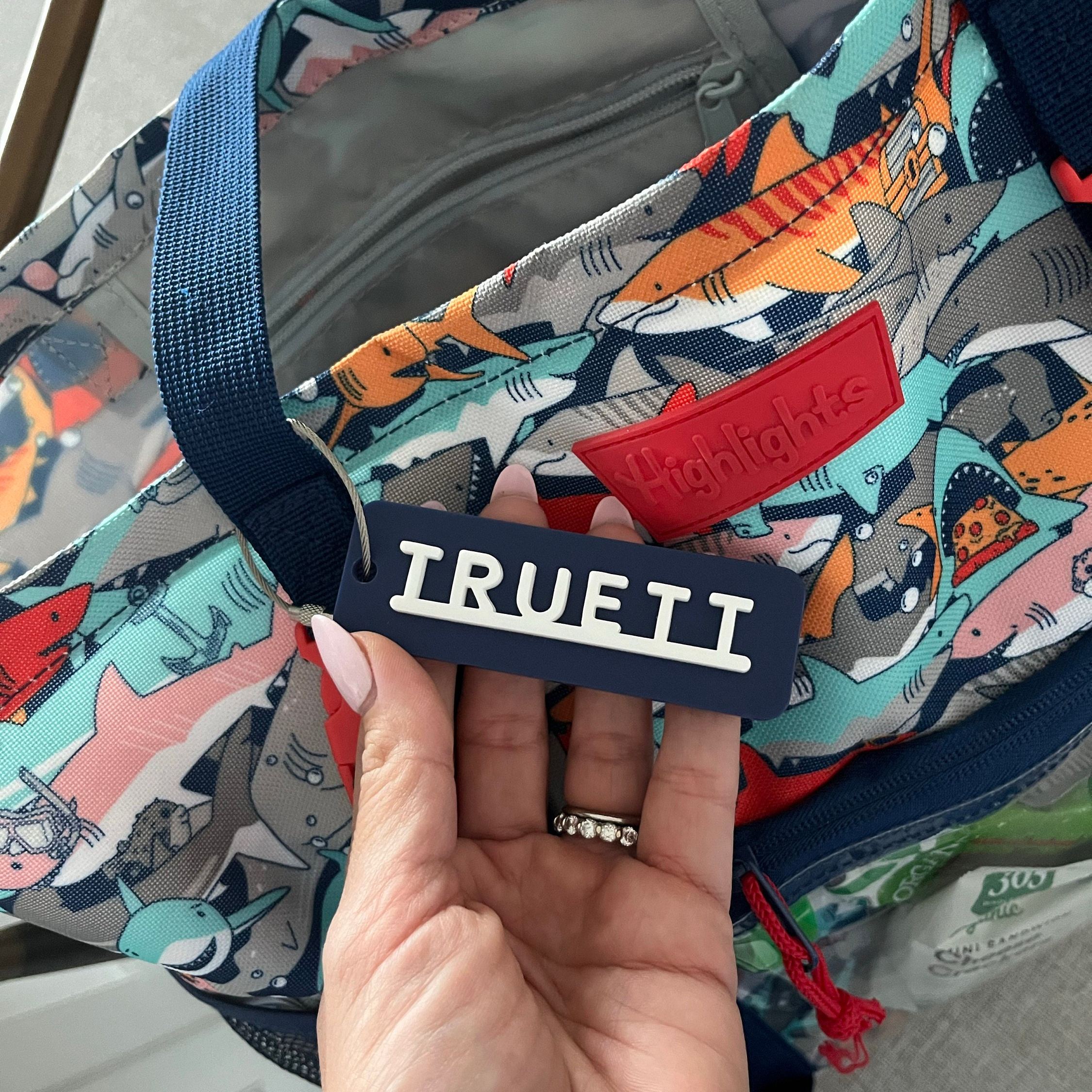 Personalized 3D Kid's Backpack Lunch Box Luggage Tags | CWGift38